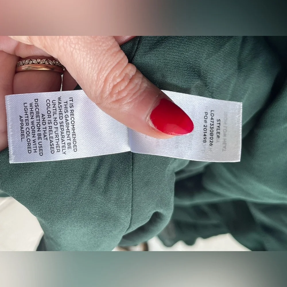 Lulu’s NWOT Summer Invite Dark Emerald Green Tie-Strap Bodice Chiffon Midi Dress - Picture 7 of 9